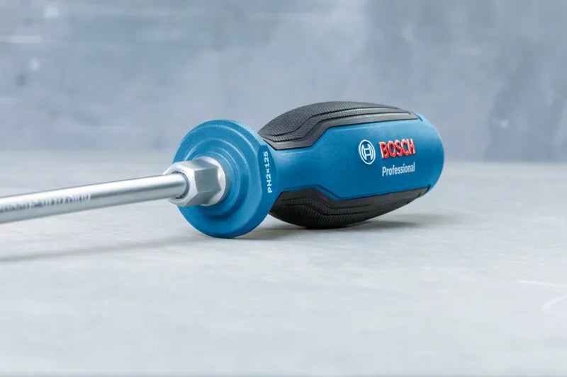 Set Atornillador GSR 12V-15 y herramientas manuales Pro Bosch
