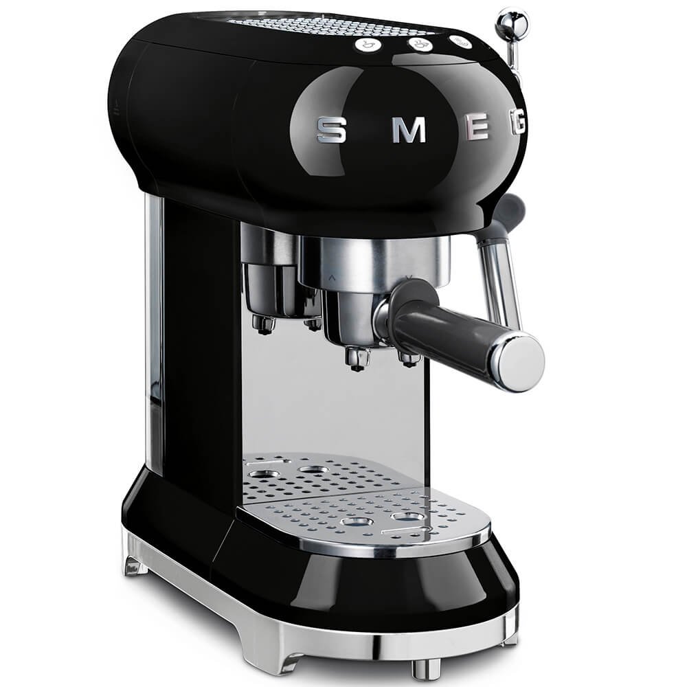 Cafetera espresso Smeg negra