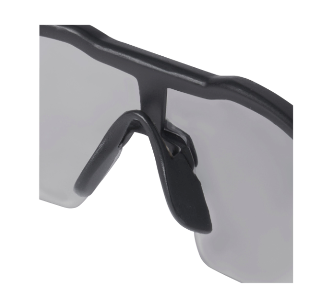 Milwaukee anti-fog and anti-scratch safety glasses