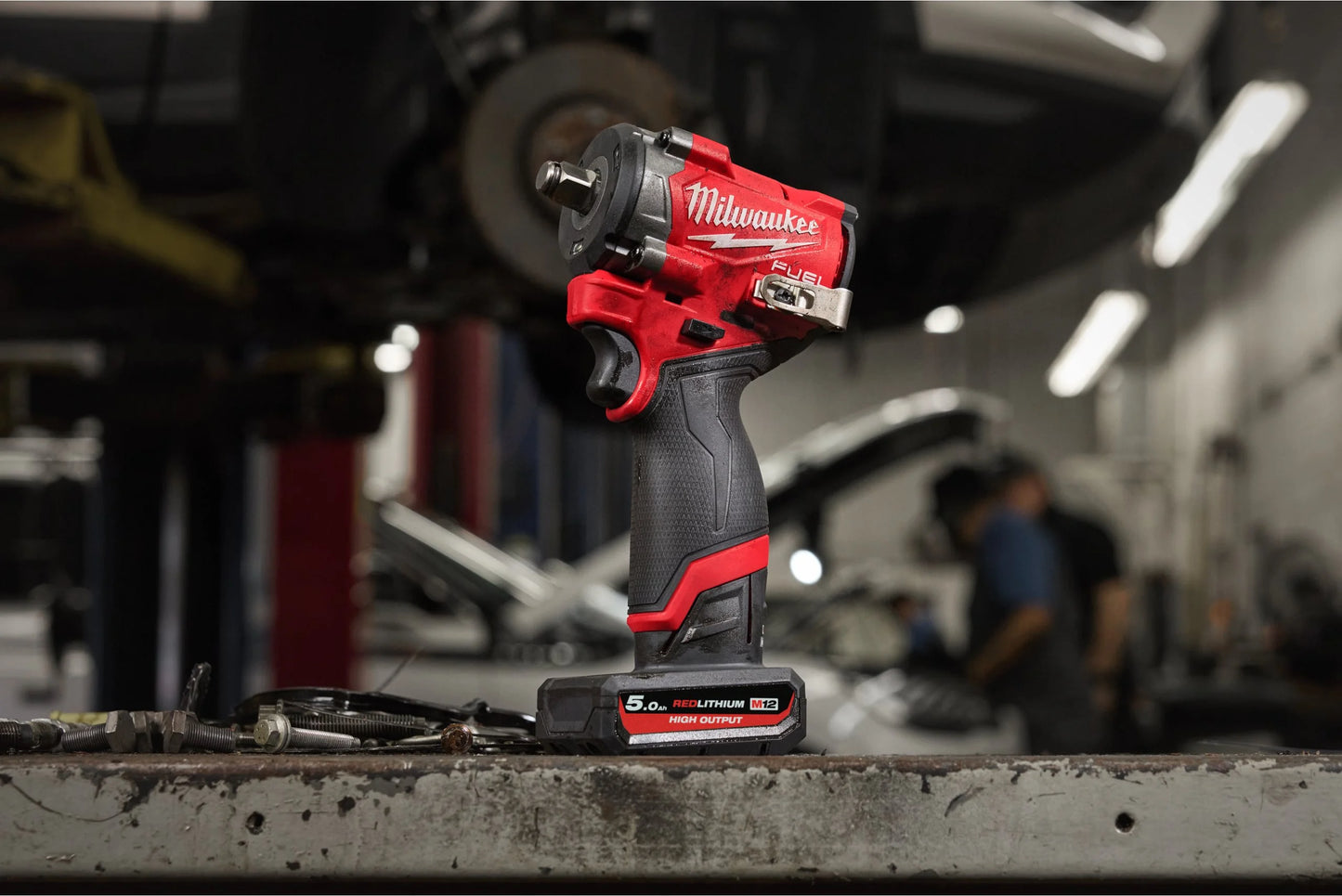 M12 Impact Wrench + 2 5.0Ah Bat + Charger + Milwaukee M12 Case FCIWF12G3-502X