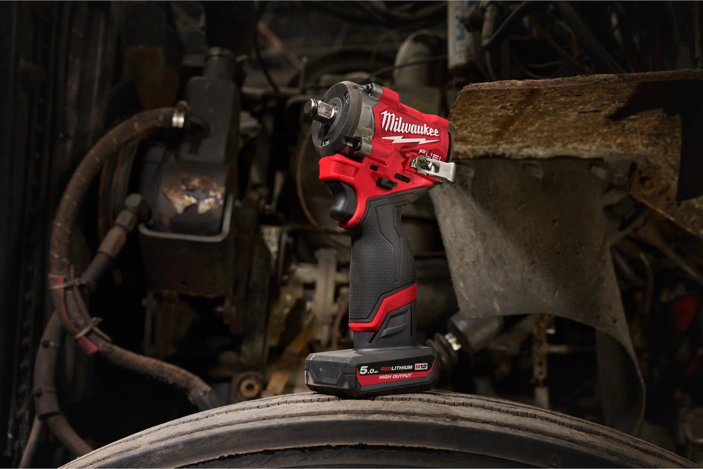Llave de impacto subcompacta M12 FUEL 1/" 542Nm Milwaukee M12 FCIWF12G3-0