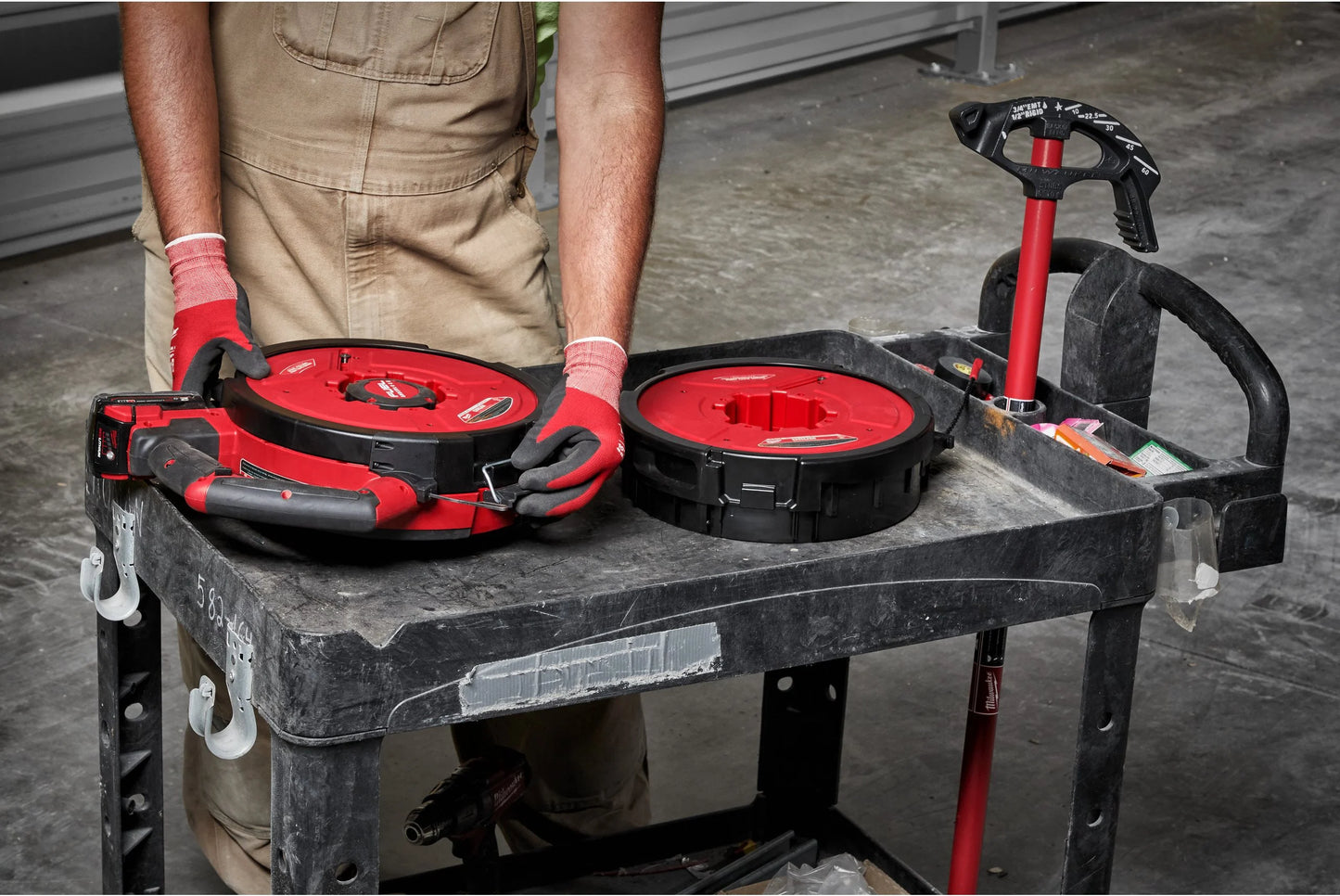 Milwaukee M18 Fuel M18 Steel Cable Puller + 2 × 2Ah Batteries + Charger, M18 FPFT-202 36m ST Set